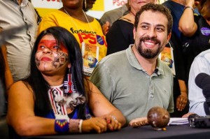guilherme-boulos-socc82nia-guajajara-20180310-0065