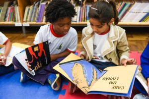 Prefeitura de Dourados seleciona professores para Programa de Leitura e Escrita Proleei