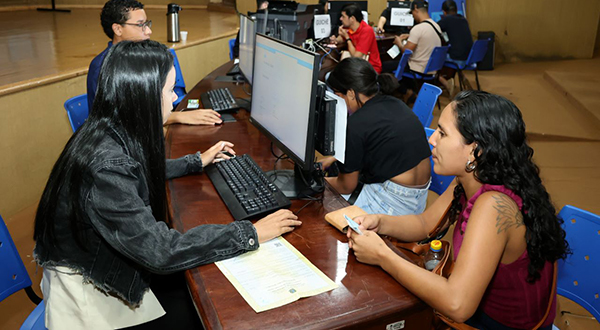 Com descentralização, prefeitura acaba com filas por vagas nas escolas da Reme
