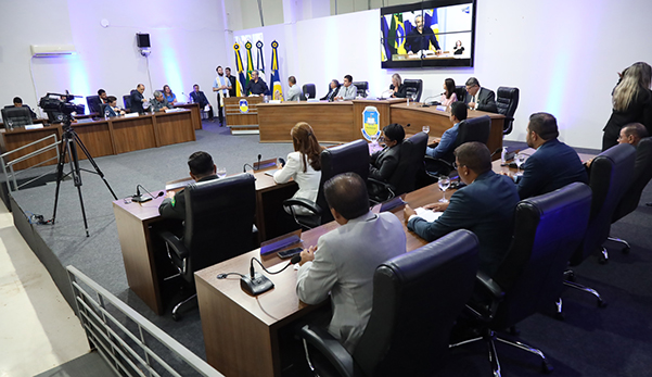Câmara de Dourados realiza duas sessões hoje