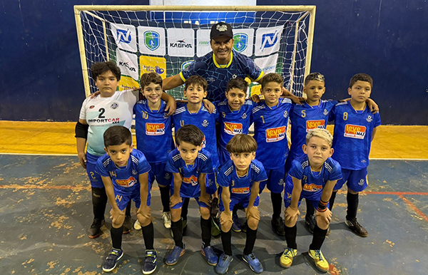 Torneio entre escolinhas e atrações culturais marcam reabertura do Ginásio Municipal