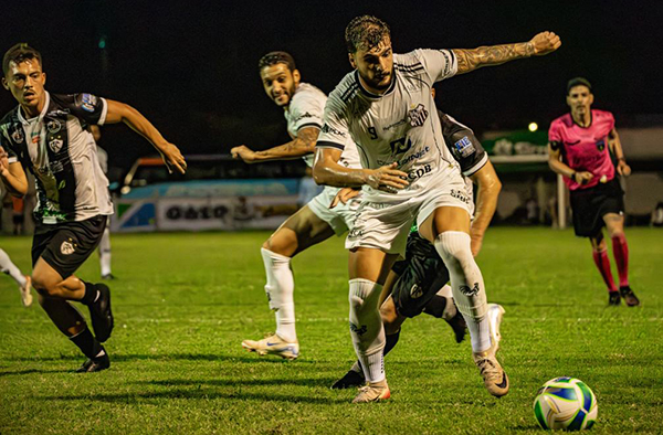 Operário vence Corumbaense e sai na frente por vaga na final