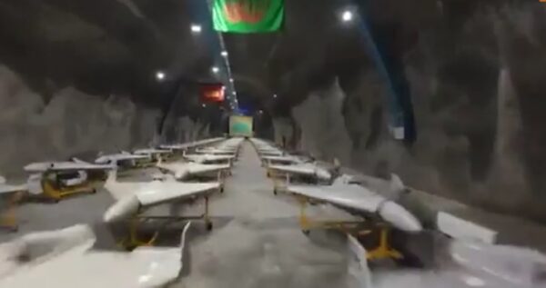 Irã divulga vídeo mostrando ‘frota’ de drones em meio a conflito com EUA e Israel