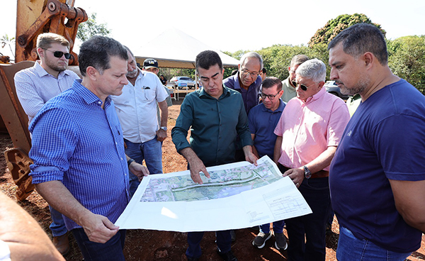 Prefeitura inicia obra de avenida que vai transformar região do Parque Arnulpho Fioravante