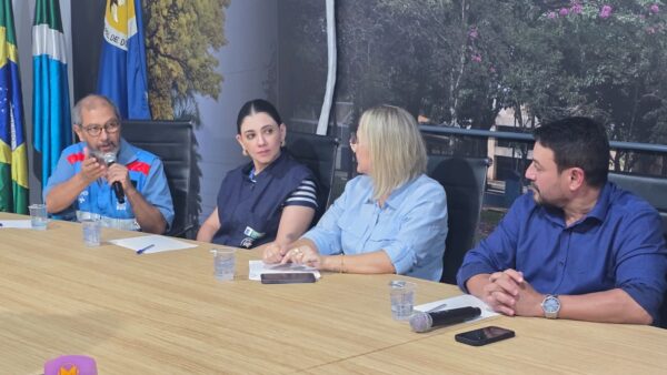 Coletiva na Câmara detalha avanço da chikungunya e reforça medidas emergenciais em Dourados