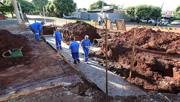 Prefeitura avança na Eulália Pires com obras para acabar com alagamentos