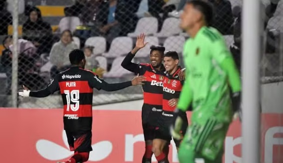 Flamengo estreia na Libertadores com vitória sobre o Cusco