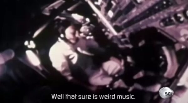 Astronautas dizem ter ouvido ‘música estranha’ no lado escuro da Lua; Escute