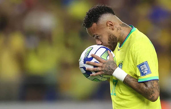 Filho de Ancelotti confirma Neymar na pré-lista da Seleção