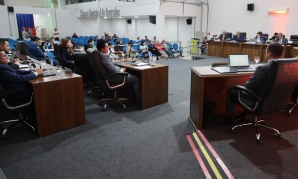 Câmara aprova o “Desenrola Tributos” e avança em projetos nas áreas social e urbana
