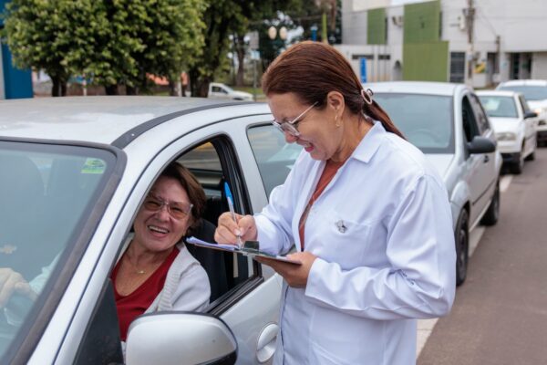 Prefeitura de Naviraí faz mais um Drive Thru de vacina nesta terça-feira