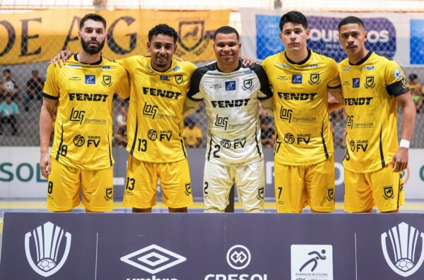 Juventude AG enfrenta Camaquã Futsal por vaga na próxima fase da LNF