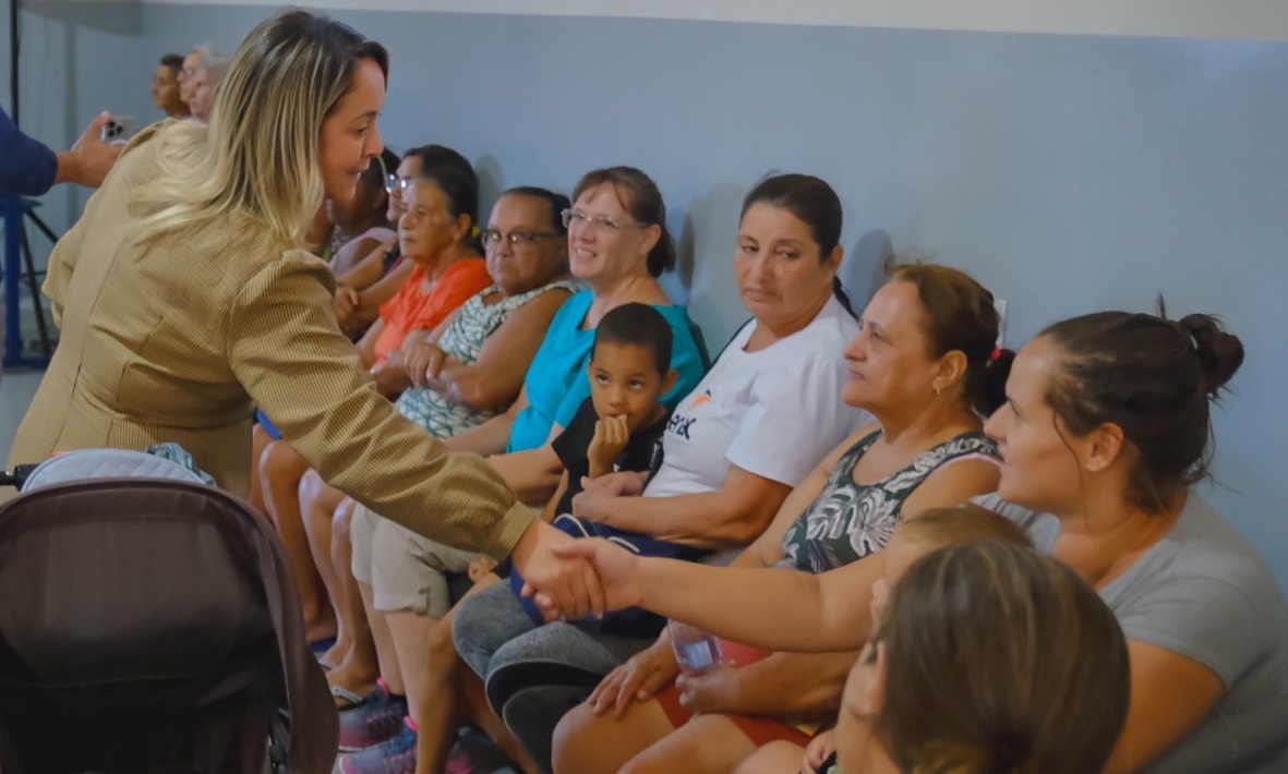 Lia Nogueira transforma recurso em resposta para quem precisa