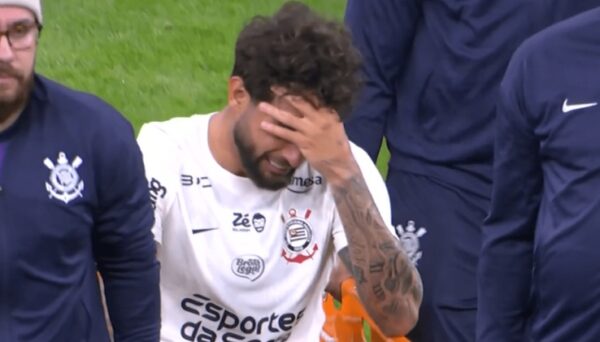 Yuri Alberto se lesiona e deixa o campo chorando em Corinthians x Athletico