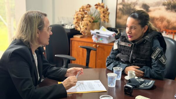 Liandra pede mais segurança no entorno de faculdades e comércio de Dourados
