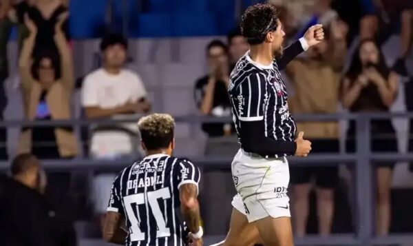 Corinthians enfrenta Rosário Central após decisão sobre Memphis