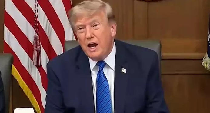 Trump discute com secretário de Defesa por escassez de munições na guerra contra o Irã