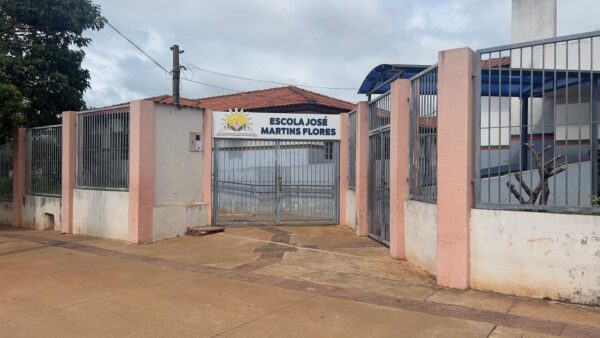 Alunos de escolas municipais de Naviraí voltam às aulas nesta terça-feira