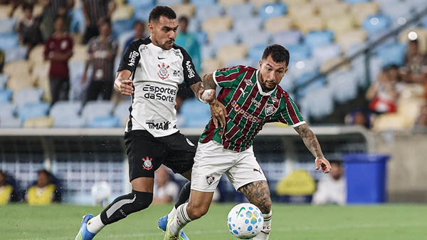 Corinthians joga para evitar 6ª derrota seguida e mira 45 pontos