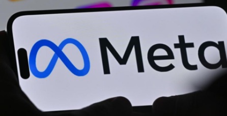 TSE dá 24h para Meta e X explicarem como distribuem posts políticos