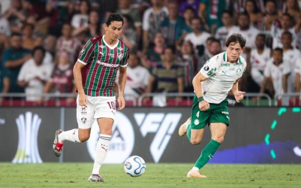 Palmeiras recebe o Fluminense a um empate da final da Libertadores